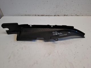 bontott MITSUBISHI OUTLANDER Jobb Sárvédő Csavar Burkolat