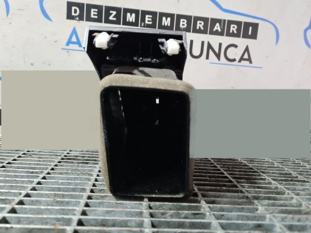 bontott MITSUBISHI OUTLANDER Jobb Szellőző