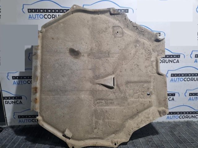 bontott MITSUBISHI OUTLANDER Kartervédő