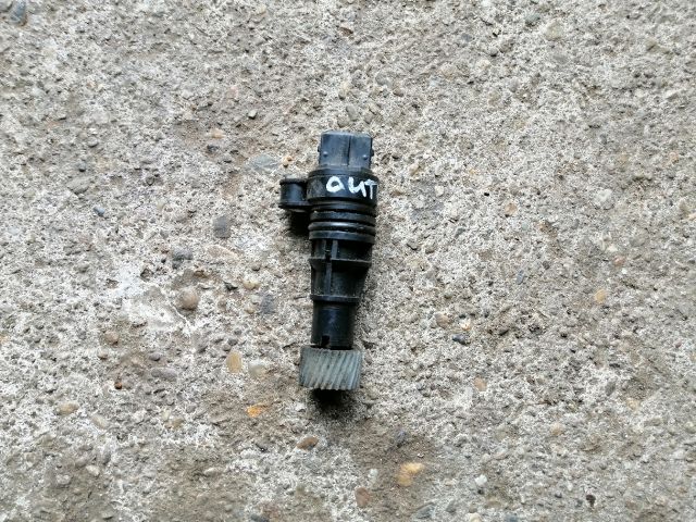 bontott MITSUBISHI OUTLANDER Kilométer Meghajtó