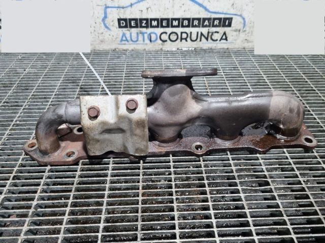 bontott MITSUBISHI OUTLANDER Kipufogó Közösítő