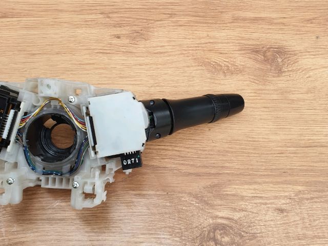 bontott MITSUBISHI OUTLANDER Komplett Kormánykapcsoló (Bajuszkapcsoló)