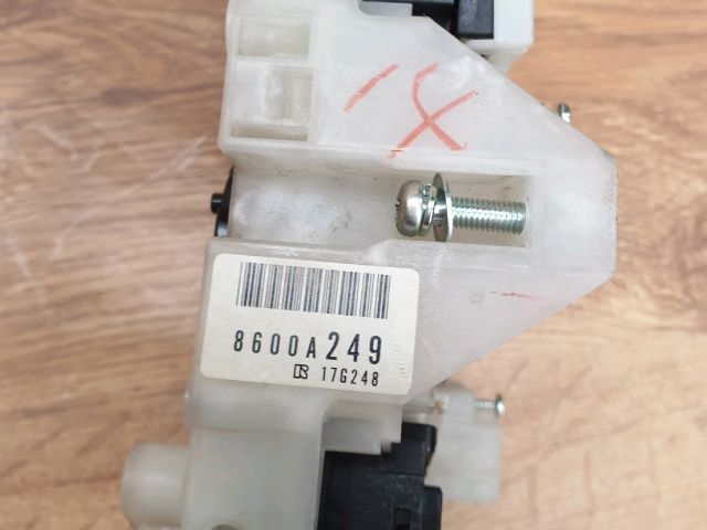 bontott MITSUBISHI OUTLANDER Komplett Kormánykapcsoló (Bajuszkapcsoló)