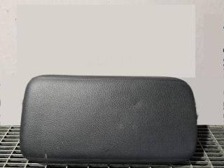 bontott MITSUBISHI OUTLANDER Könyöklő