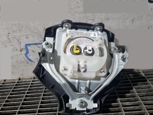 bontott MITSUBISHI OUTLANDER Kormánylégzsák