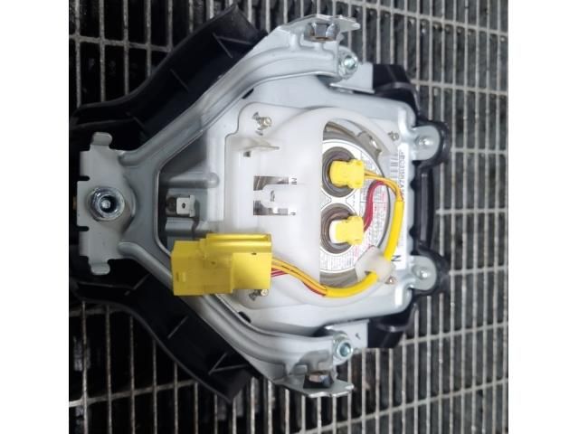 bontott MITSUBISHI OUTLANDER Kormánylégzsák