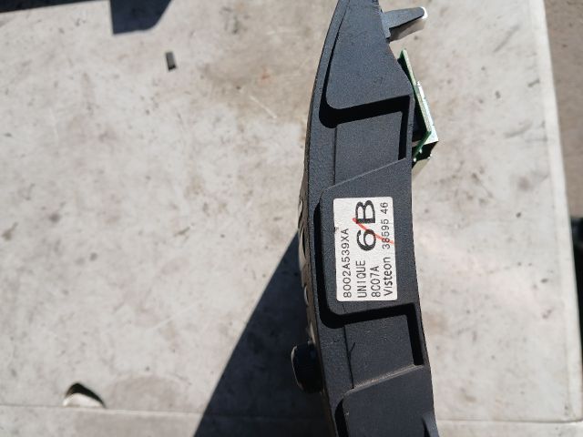 bontott MITSUBISHI OUTLANDER Középkonzol Vezérlő Panel