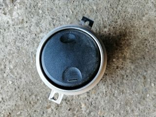 bontott MITSUBISHI OUTLANDER Középső Bal Szellőző