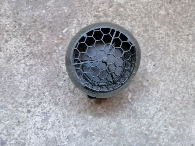 bontott MITSUBISHI OUTLANDER Középső Szellőző