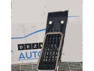 bontott MITSUBISHI OUTLANDER Középső Szellőző