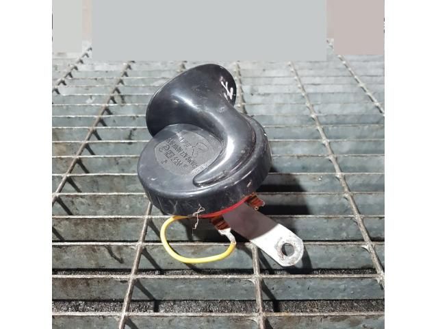 bontott MITSUBISHI OUTLANDER Kürt