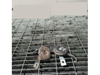 bontott MITSUBISHI OUTLANDER Kürt