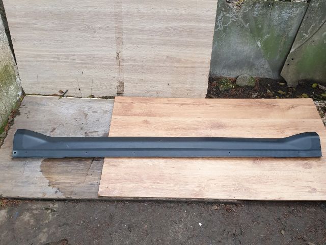 bontott MITSUBISHI OUTLANDER Küszöb Burkolat