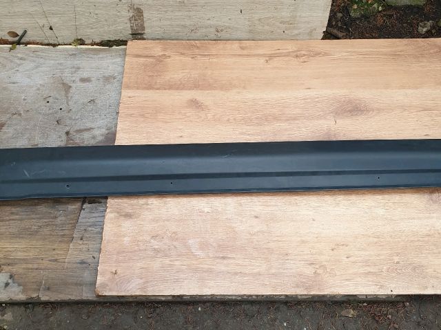 bontott MITSUBISHI OUTLANDER Küszöb Burkolat