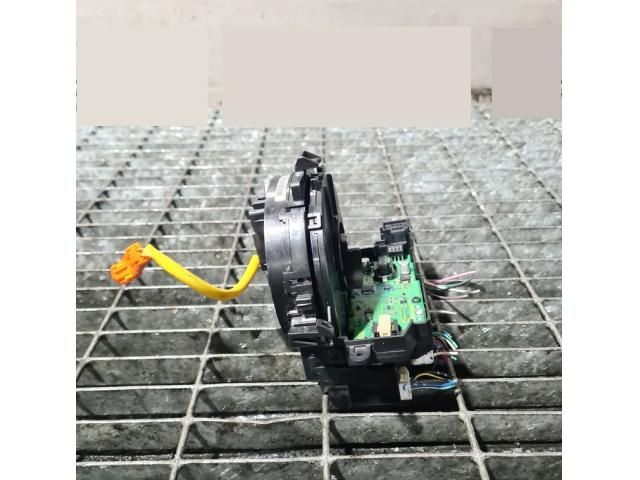 bontott MITSUBISHI OUTLANDER Légzsák Átvezető Szalagkábel