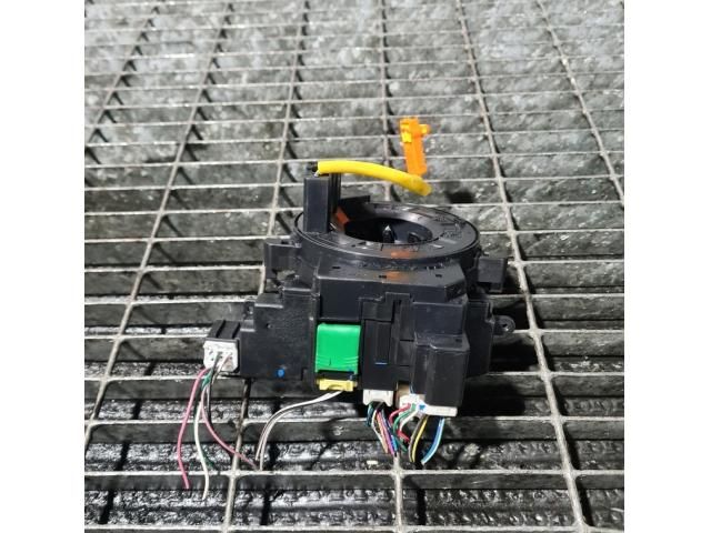 bontott MITSUBISHI OUTLANDER Légzsák Átvezető Szalagkábel