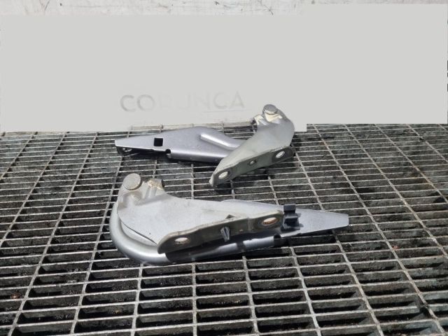 bontott MITSUBISHI OUTLANDER Motorháztető Zsanér Pár