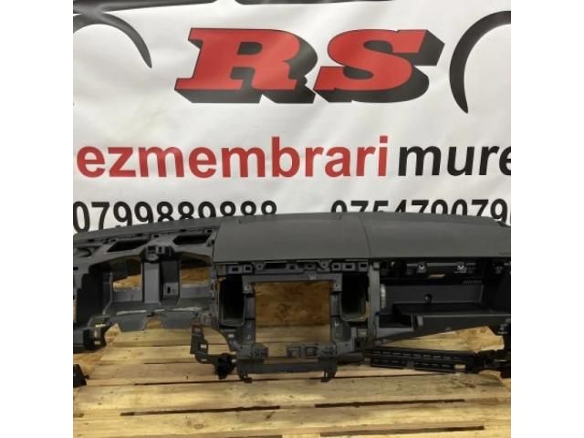 bontott MITSUBISHI OUTLANDER Műszerfal Héj