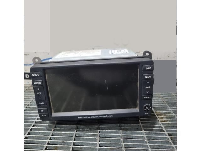 bontott MITSUBISHI OUTLANDER Navigációs Fejegység