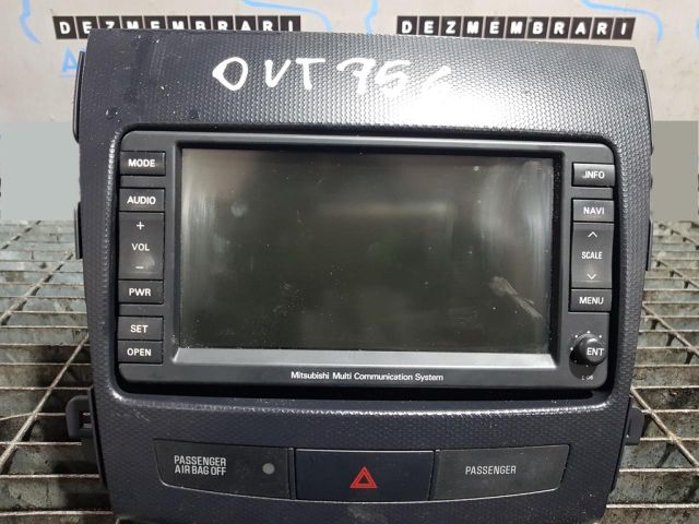 bontott MITSUBISHI OUTLANDER Navigációs Fejegység