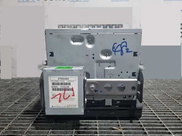 bontott MITSUBISHI OUTLANDER Navigációs Fejegység