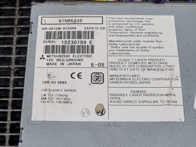 bontott MITSUBISHI OUTLANDER Navigációs Fejegység