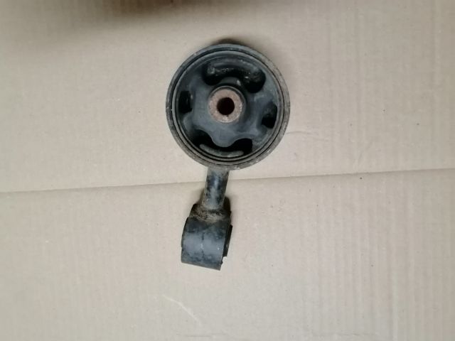 bontott MITSUBISHI OUTLANDER Nyomatéktartó Bak