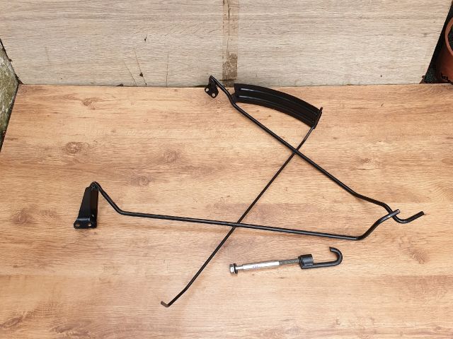 bontott MITSUBISHI OUTLANDER Pótkerék Tartó