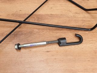 bontott MITSUBISHI OUTLANDER Pótkerék Tartó