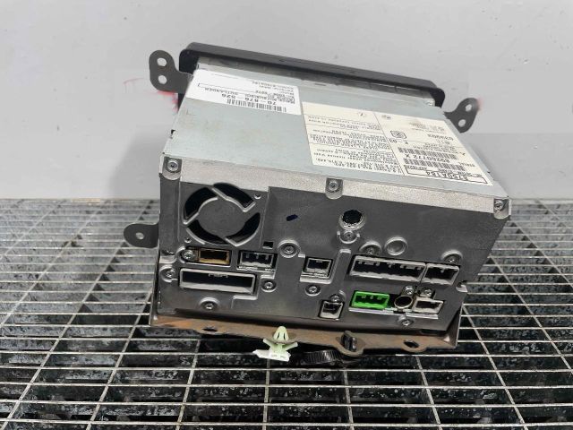 bontott MITSUBISHI OUTLANDER Rádió / CD