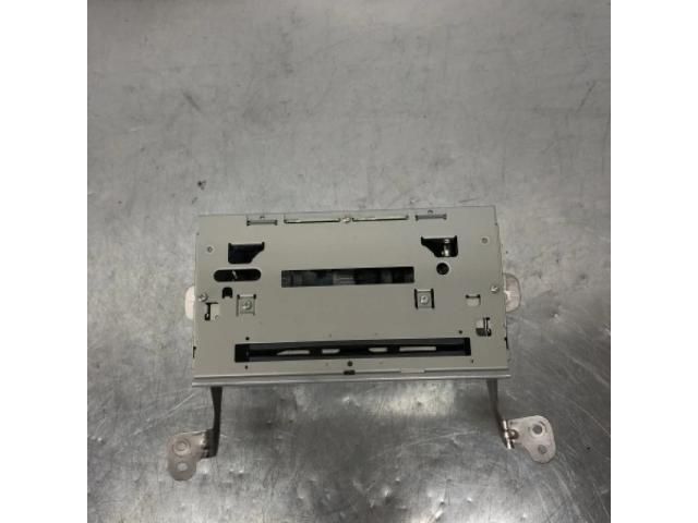 bontott MITSUBISHI OUTLANDER Rádió / CD