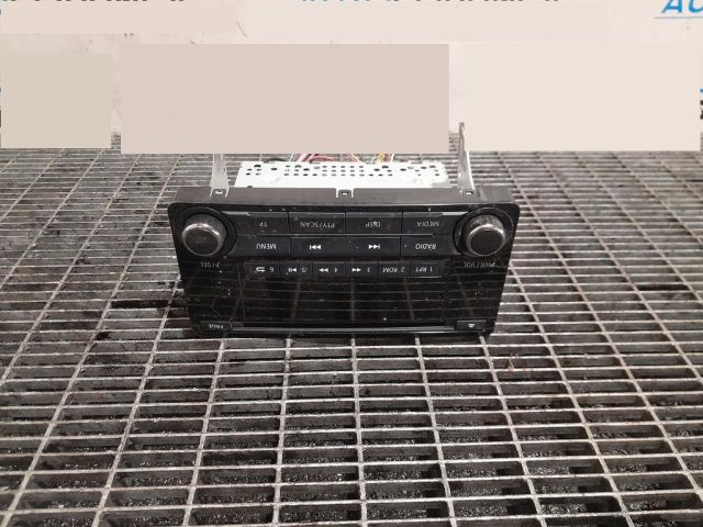 bontott MITSUBISHI OUTLANDER Rádió / CD