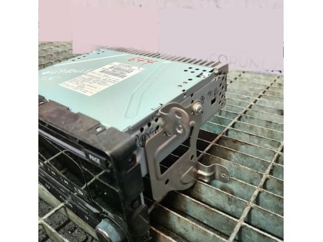 bontott MITSUBISHI OUTLANDER Rádió / CD