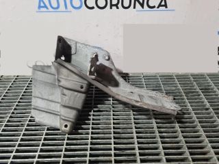 bontott MITSUBISHI OUTLANDER Tartó Bak