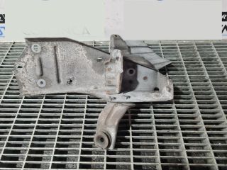 bontott MITSUBISHI OUTLANDER Tartó Bak