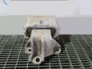 bontott MITSUBISHI OUTLANDER Tartó Bak