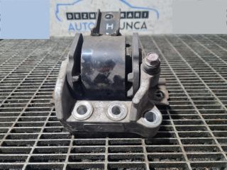 bontott MITSUBISHI OUTLANDER Tartó Bak