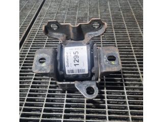 bontott MITSUBISHI OUTLANDER Tartó Bak