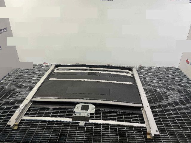 bontott MITSUBISHI OUTLANDER Tetőablak