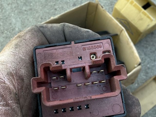 bontott MITSUBISHI OUTLANDER Tükör Kapcsoló