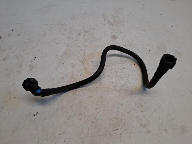 bontott MITSUBISHI OUTLANDER Üzemanyagcső