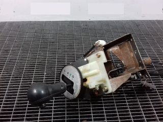 bontott MITSUBISHI OUTLANDER Váltógomb