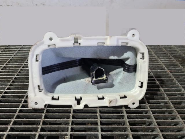 bontott MITSUBISHI OUTLANDER Váltószoknya