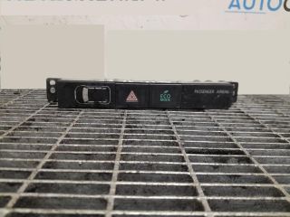 bontott MITSUBISHI OUTLANDER Vészvillogó Kapcsoló