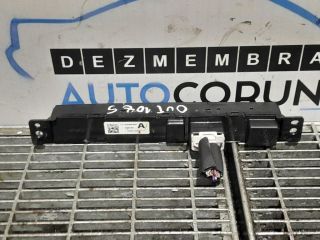 bontott MITSUBISHI OUTLANDER Vészvillogó Kapcsoló