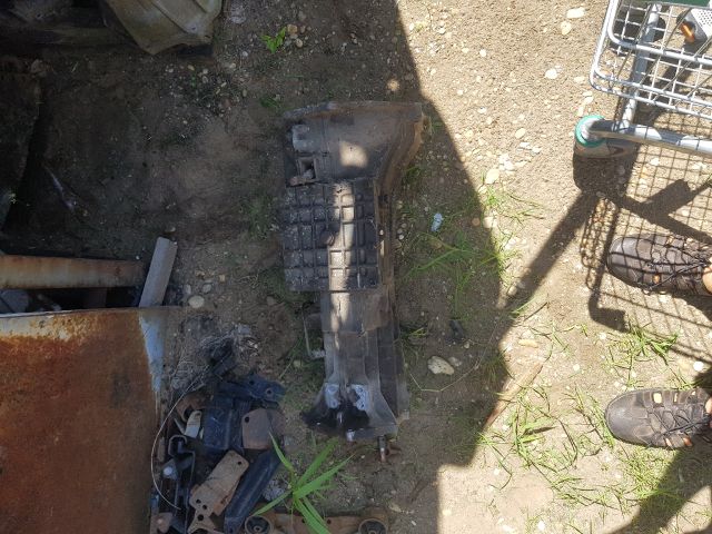 bontott MITSUBISHI PAJERO Váltó (Mechanikus)