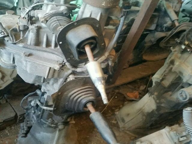 bontott MITSUBISHI PAJERO Váltó (Mechanikus)