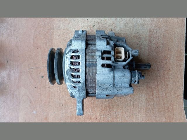 bontott MITSUBISHI PAJERO Generátor