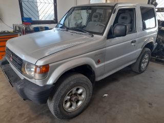 bontott MITSUBISHI PAJERO Bal első Lengőkar