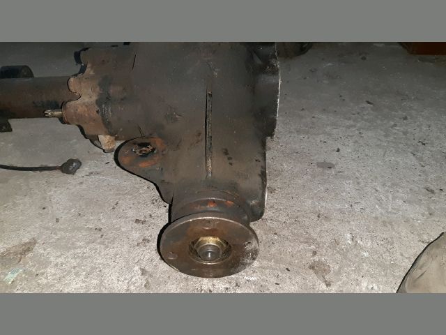 bontott MITSUBISHI PAJERO Első Differenciálmű